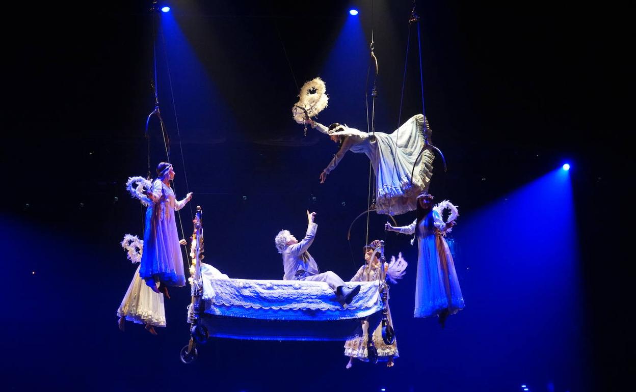Circo del Sol en Granada | Así es 'Corteo', el espectáculo más teatral